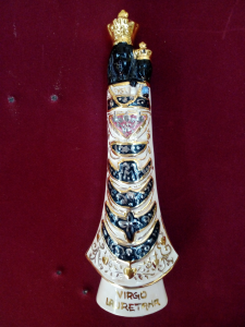 Statua Madonna di Loreto in ceramica e finiture oro zecchino e platino altezza Cm. 22