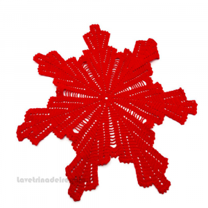 Centrino natalizio rosso ad uncinetto 48 cm - Handmade in Italy