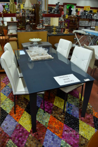 Glass Table Gray Mod.1601 With 4 Chairs Color Ice New Mod.923