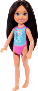 Mattel Barbie Chelsea Club Bambola Spiaggia con Costume 
