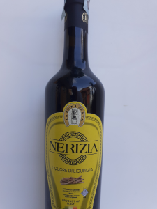  Liquore NERIZIA 50cl. Liquore fatto con puro estratto di liquirizia di Reggio Calabria, alcool neutro, acqua e zucchero. Ditta La Spina Santa Bova Marina (RC)