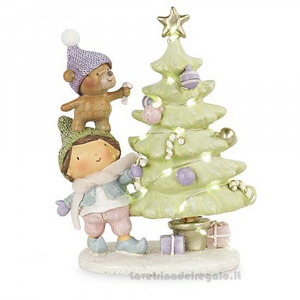 Bambino con orsetto, albero di Natale e luci LED in resina 15x19 cm - Natale