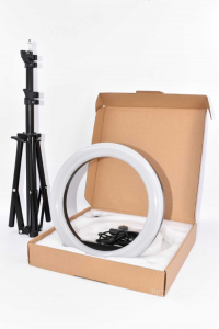 Ring Light With Tripod (used 3 Times) Diameter 26 Cm