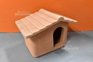 Dog House In Plastic Europlast Color Red Brick