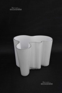 Vaso In Vetro Design Stondato Colore Bianco