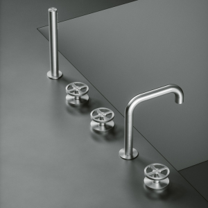 Three hole tap and mixer with handshower kit for bathtub Valvola 02- Quadro Design