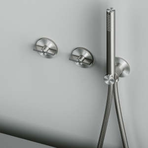 Set doccia o vasca con due miscelatori e doccetta Valvola01 Quadro Design 