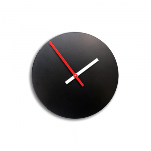 Trendy round black wall clock in powder coated steel and aluminum diameter 25 cm