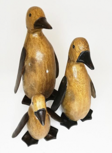 B&B Pinguino in legno altezza cm. 30 SUS10