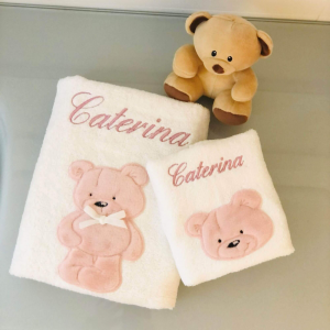 Set Asciugamani con Baby Orsetto, Personalizzabili con Nome o Iniziali | Anna Collezioni
