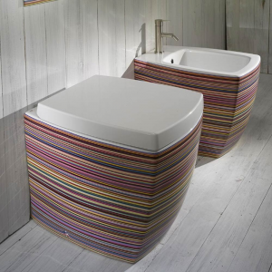 Quadratisches Decori Stand-WC aus Keramik Aet Italia