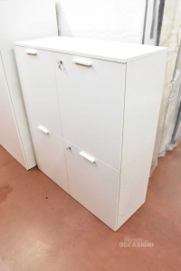 Cabinet White With 4 Ante And Key
