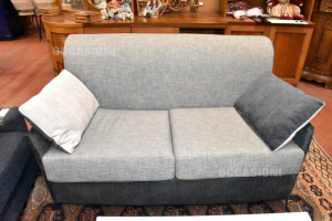 Sofa Bett Grau Zweifarbig 1 Quadrat Und Mitte Mit Matratze