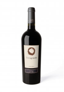 Vino rosso TerragrandeIGT Calabria delle Cantine Zagarella 0.750l