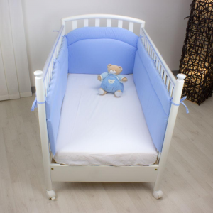  Paracolpi Lettino Neonato Lati Lunghi Prodotto Certificato - Made in Italy - Lati Lunghi Azzurro