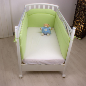  Paracolpi Lettino Neonato Lati Lunghi Prodotto Certificato - Made in Italy - Lati Lunghi Verde Mela